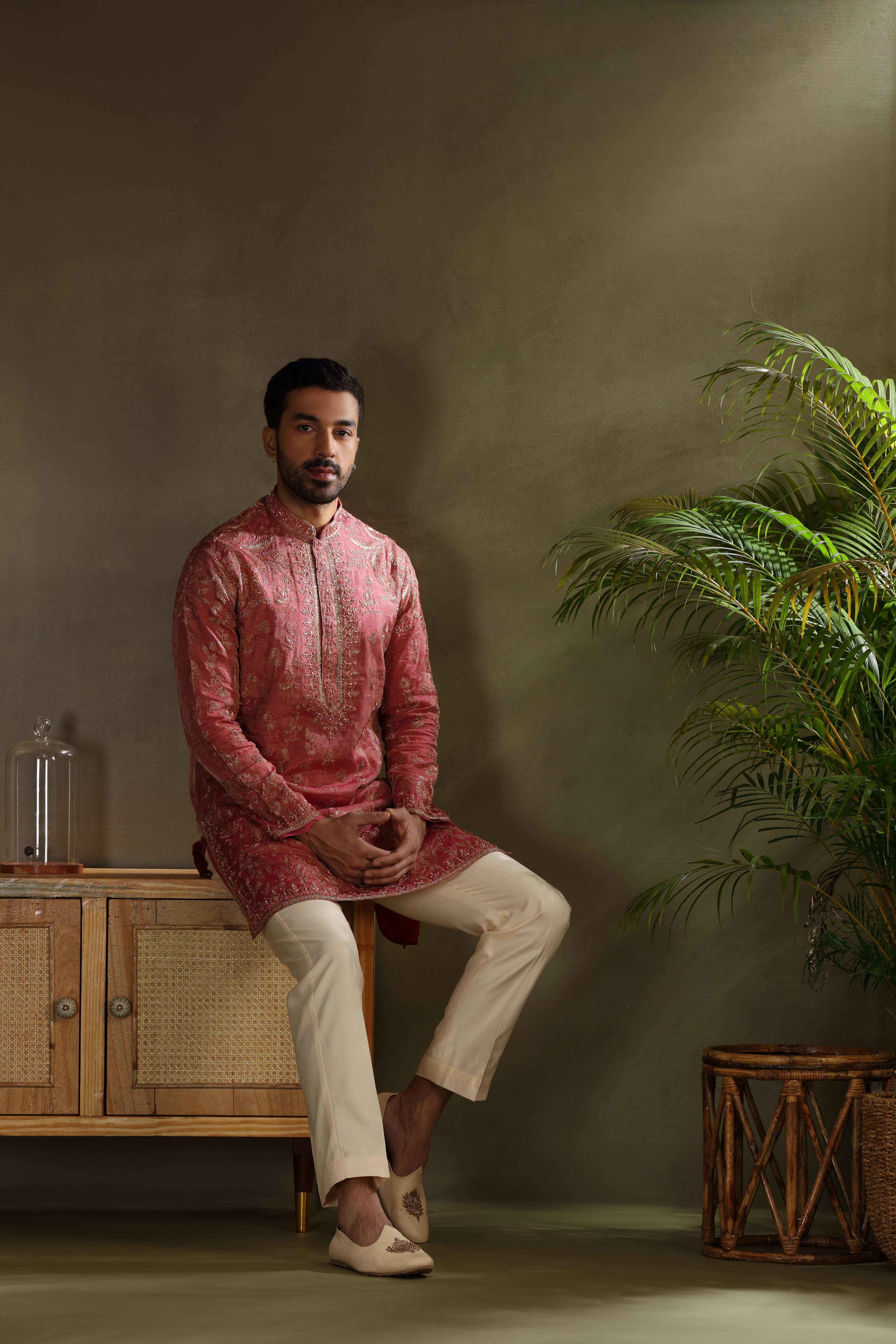 Fucia Pink Tissue Silk Kurta Set with Resham Aari Work