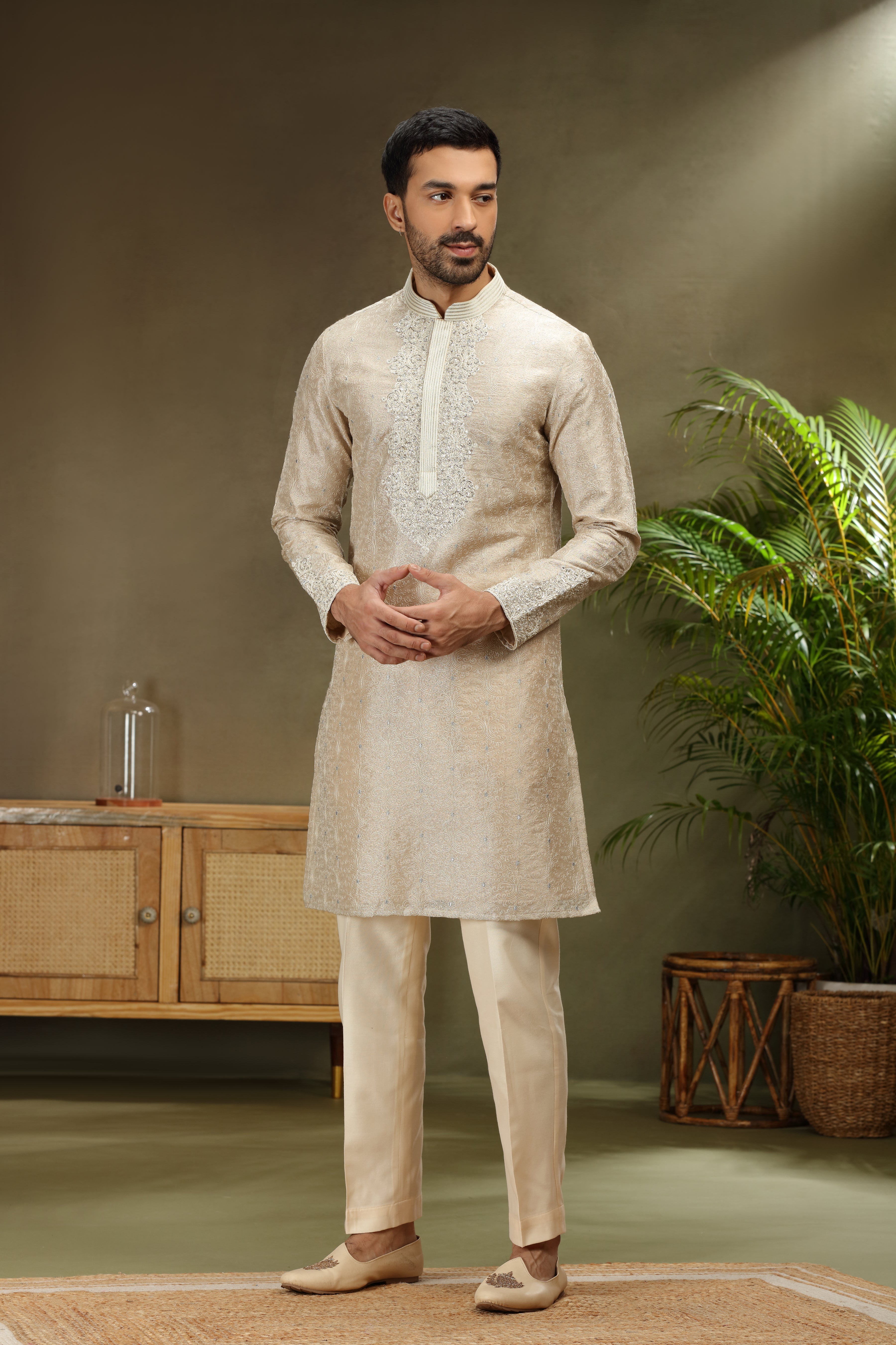 Ivory Silk Kurta Set with Resham Thread Work