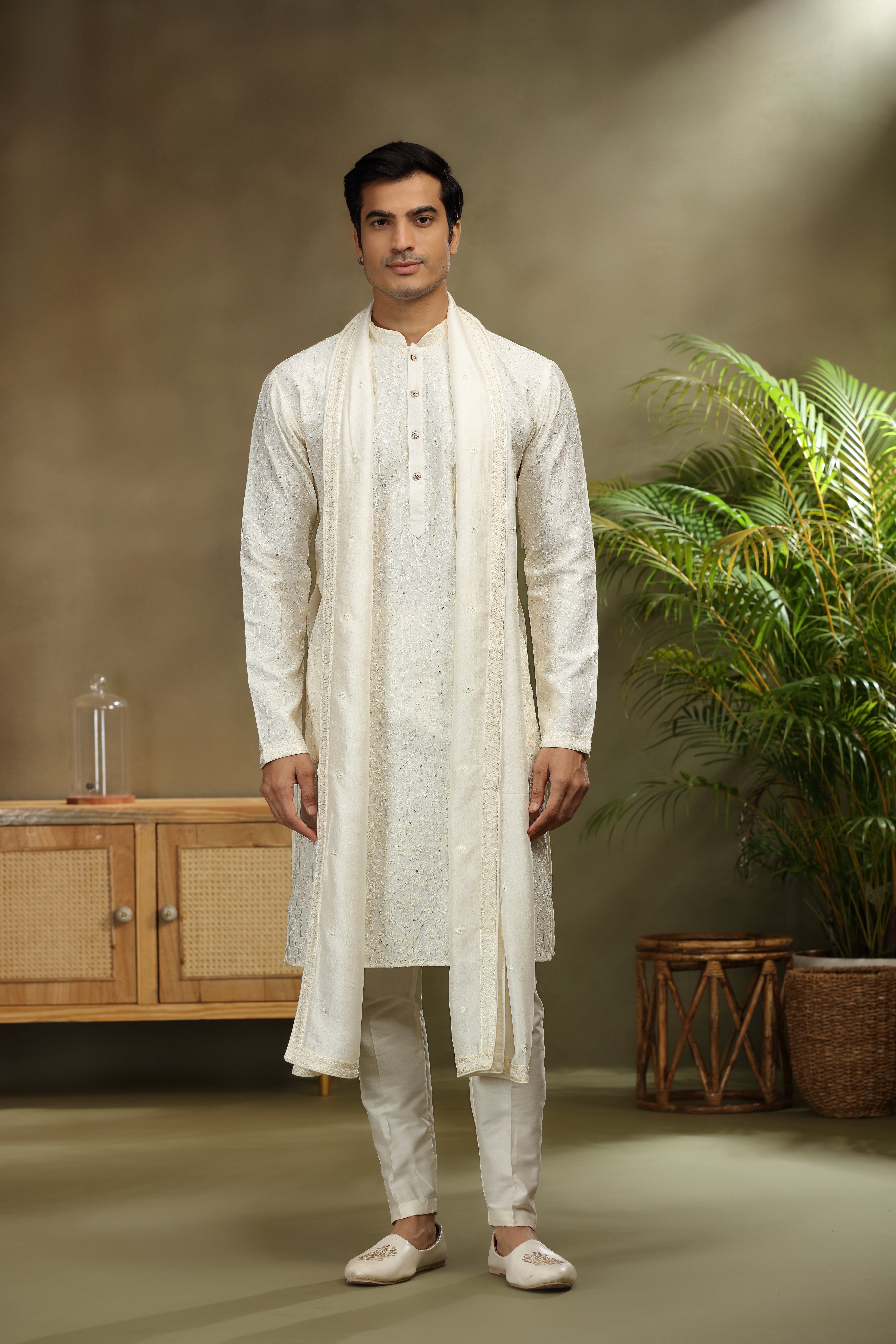 Ivory Silk Kurta Set with Resham and Sequins Work