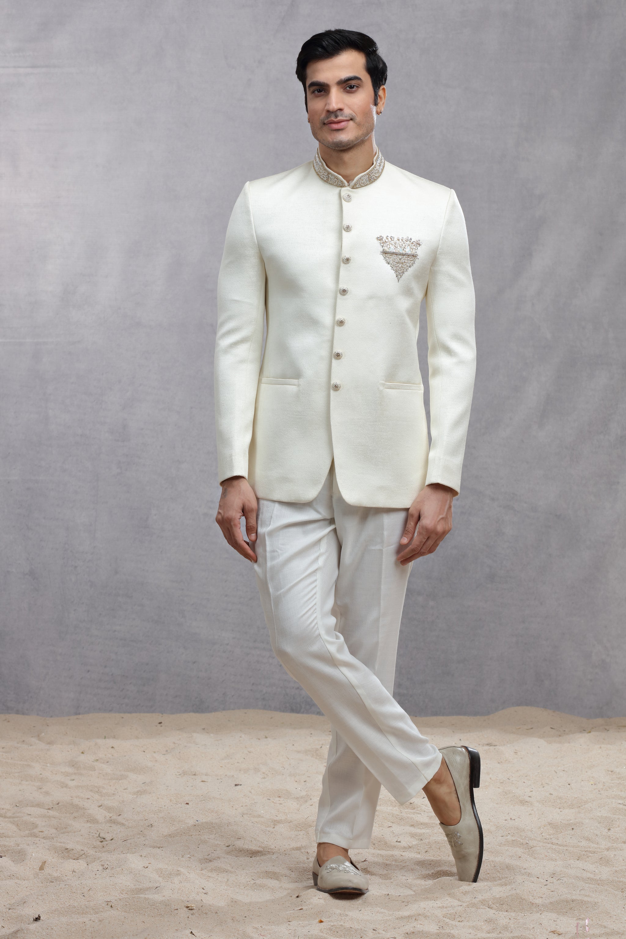 Buy Ivory Raw Silk Jodhpuri Suit with Zardosi Work