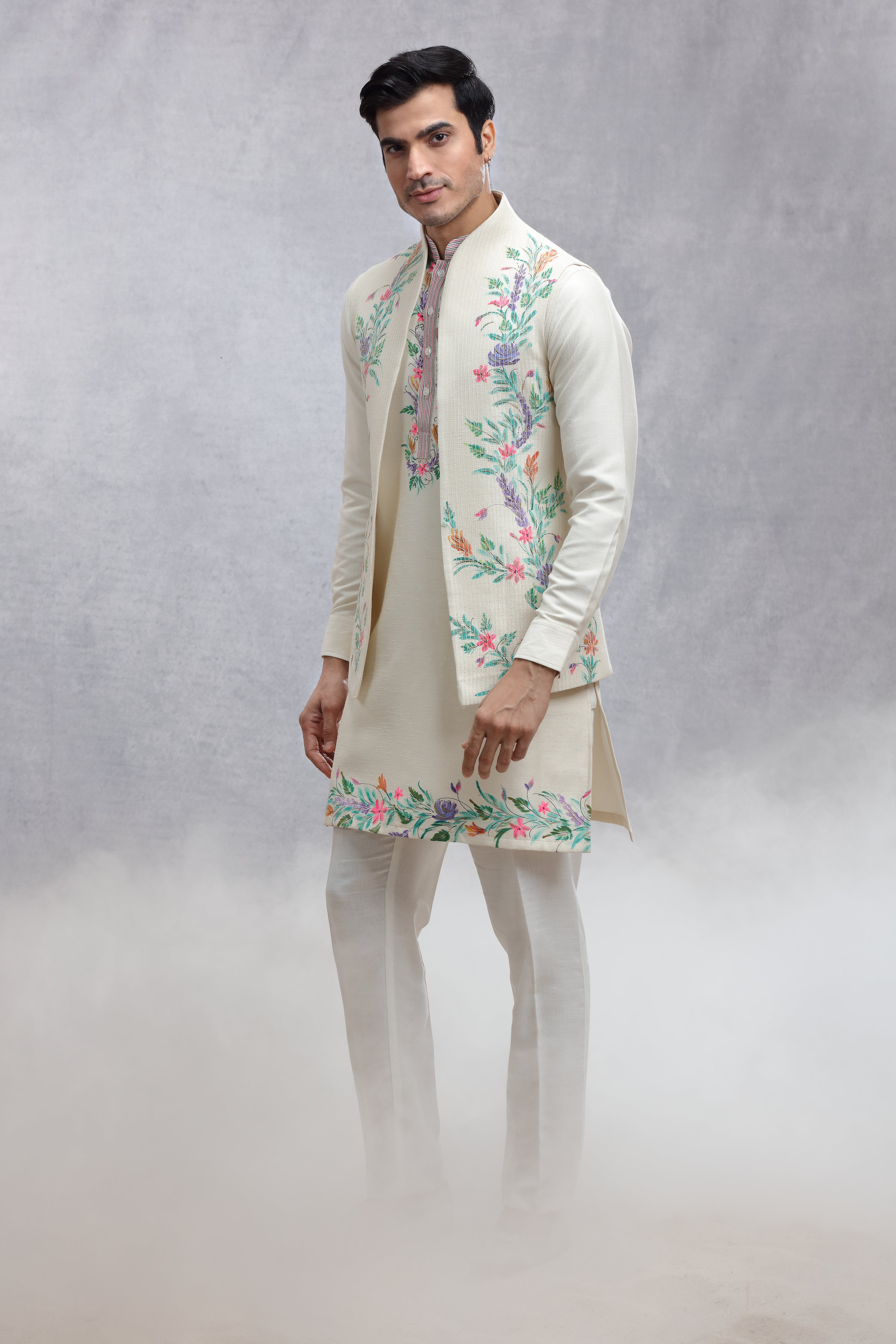 Ivory Koti with Hand-Paint & Embroidery Work