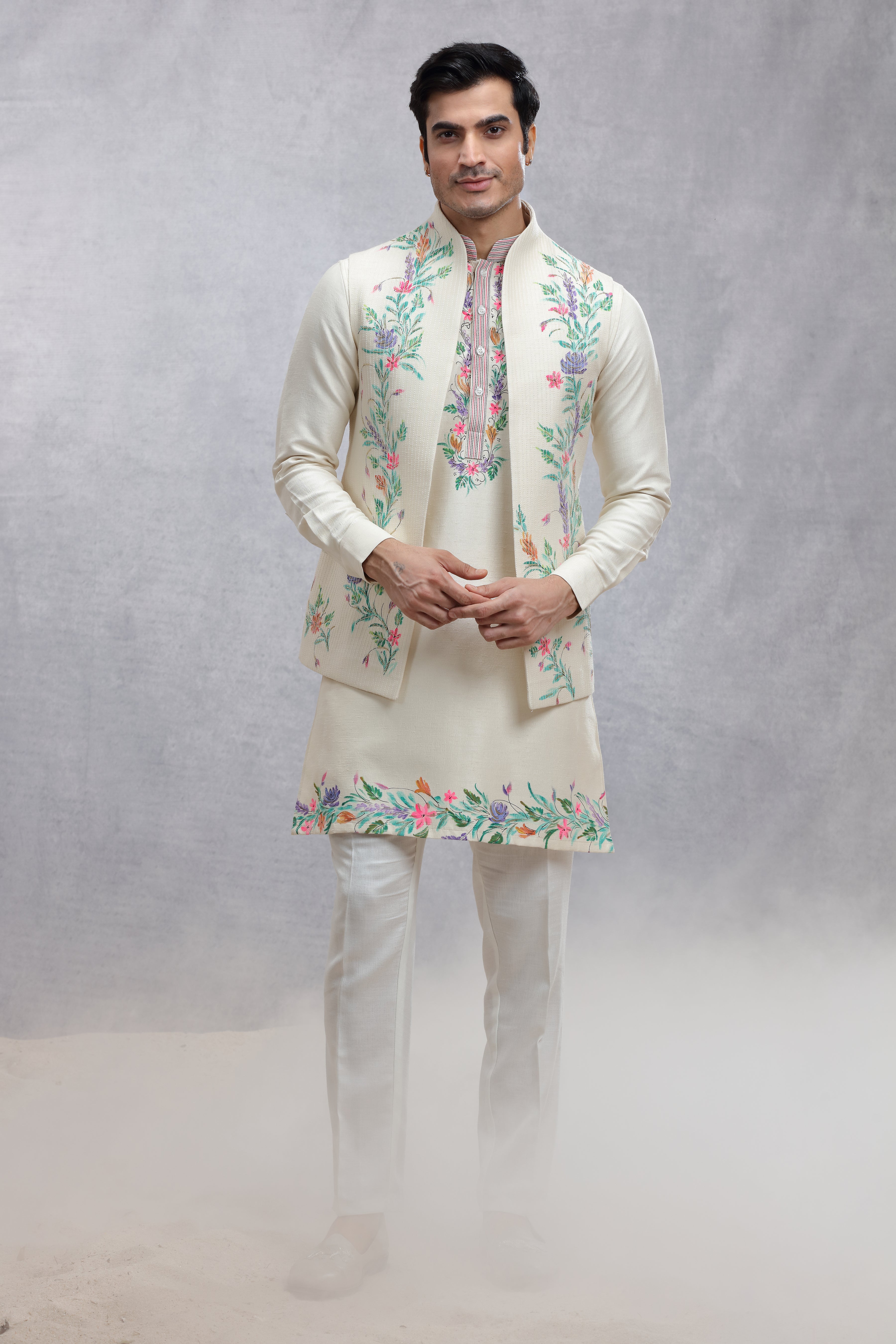 Ivory Koti with Hand-Paint & Embroidery Work