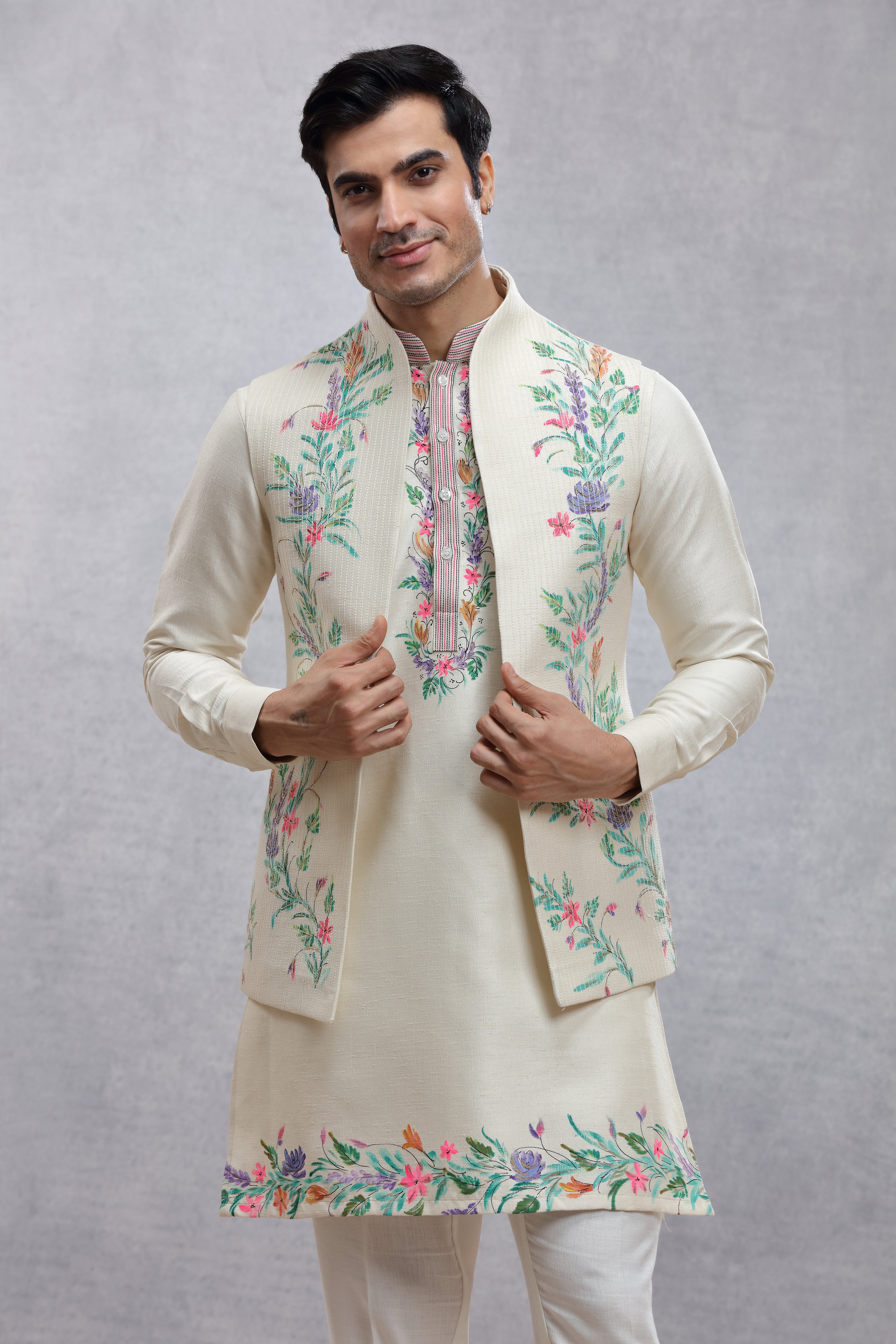 Ivory Koti with Hand-Paint & Embroidery Work