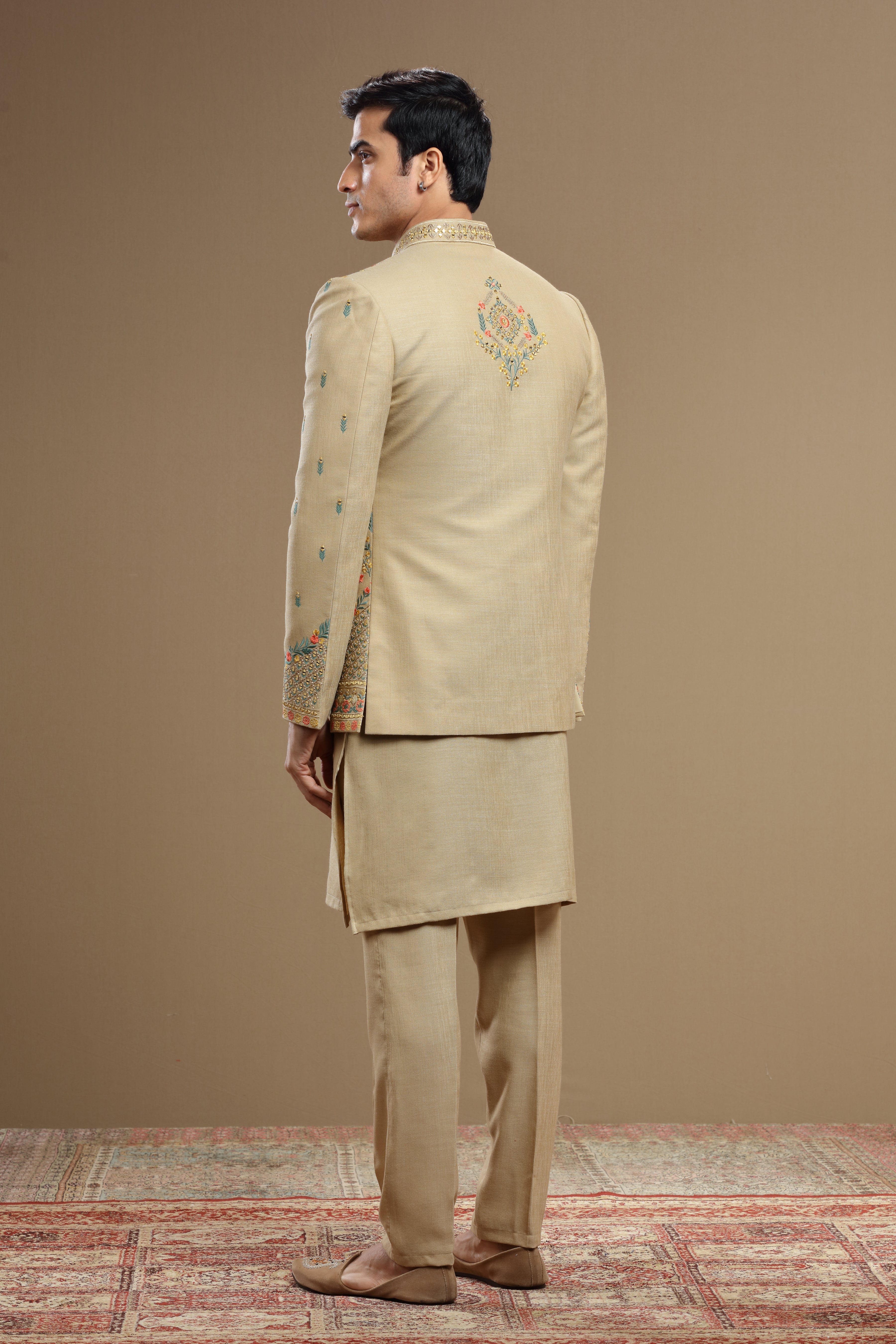 Beige embroidered silk open jacket - Shreeman