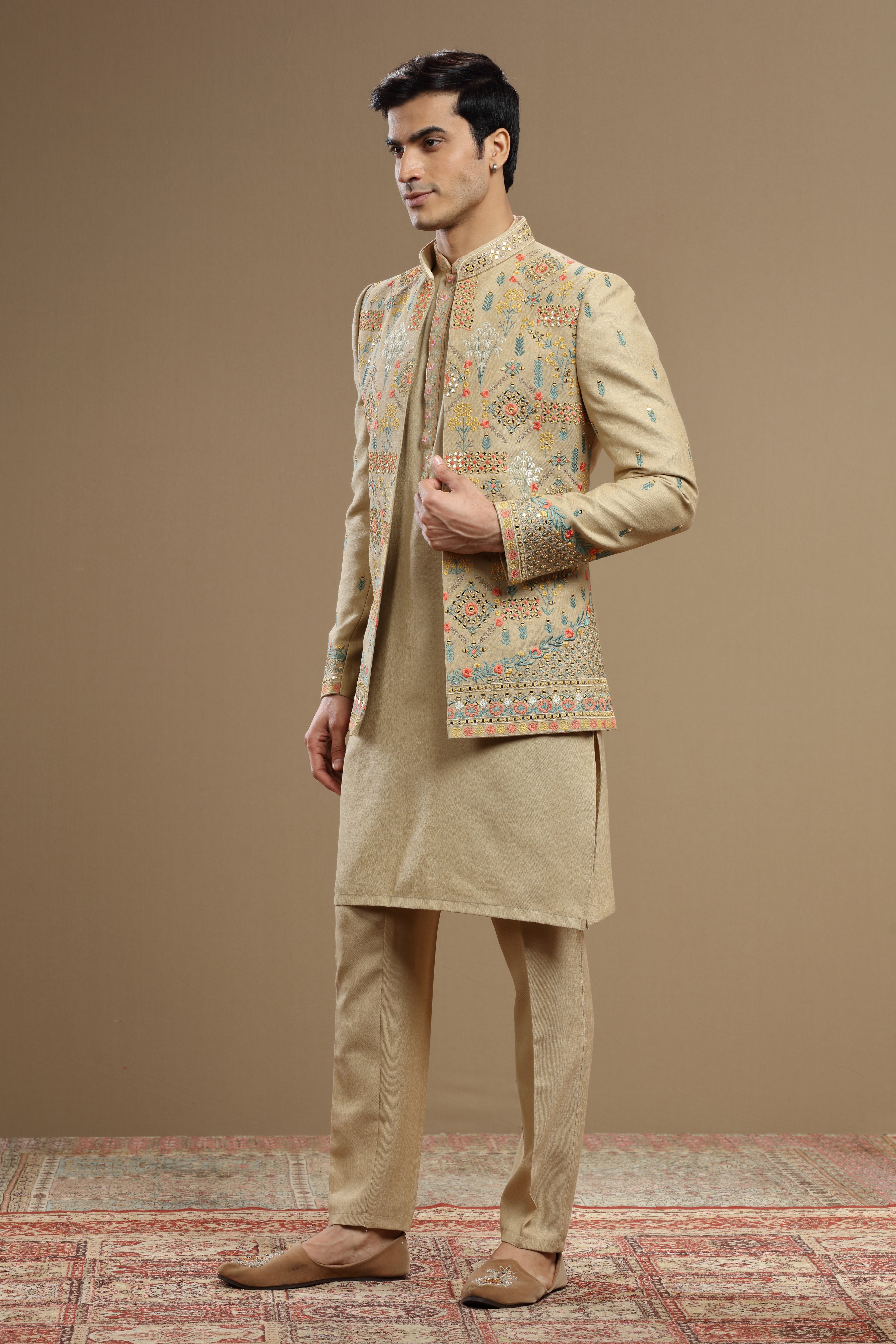 Beige embroidered silk open jacket - Shreeman