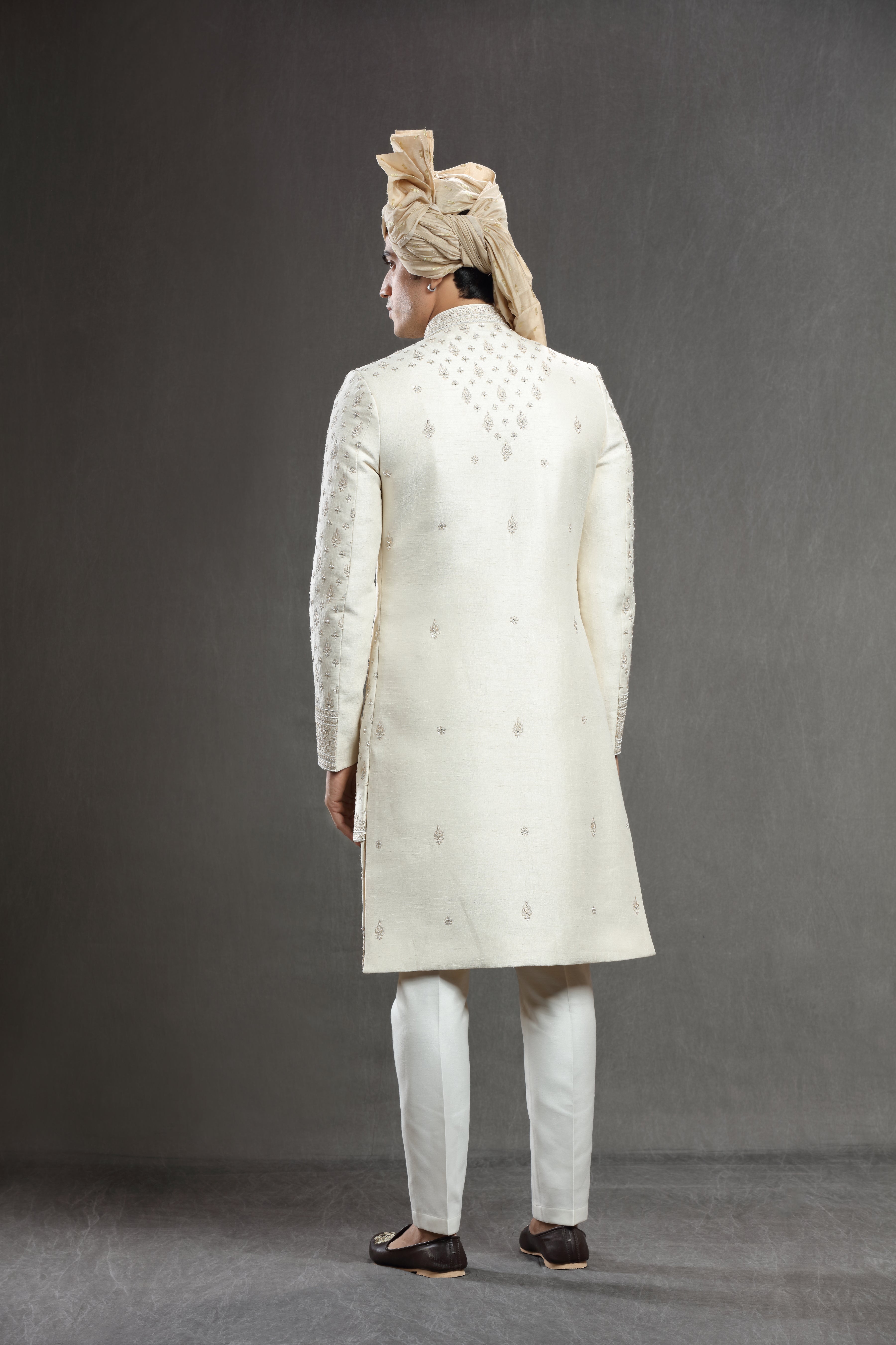 Ivory Silk embroidered indowestern set. - Shreeman