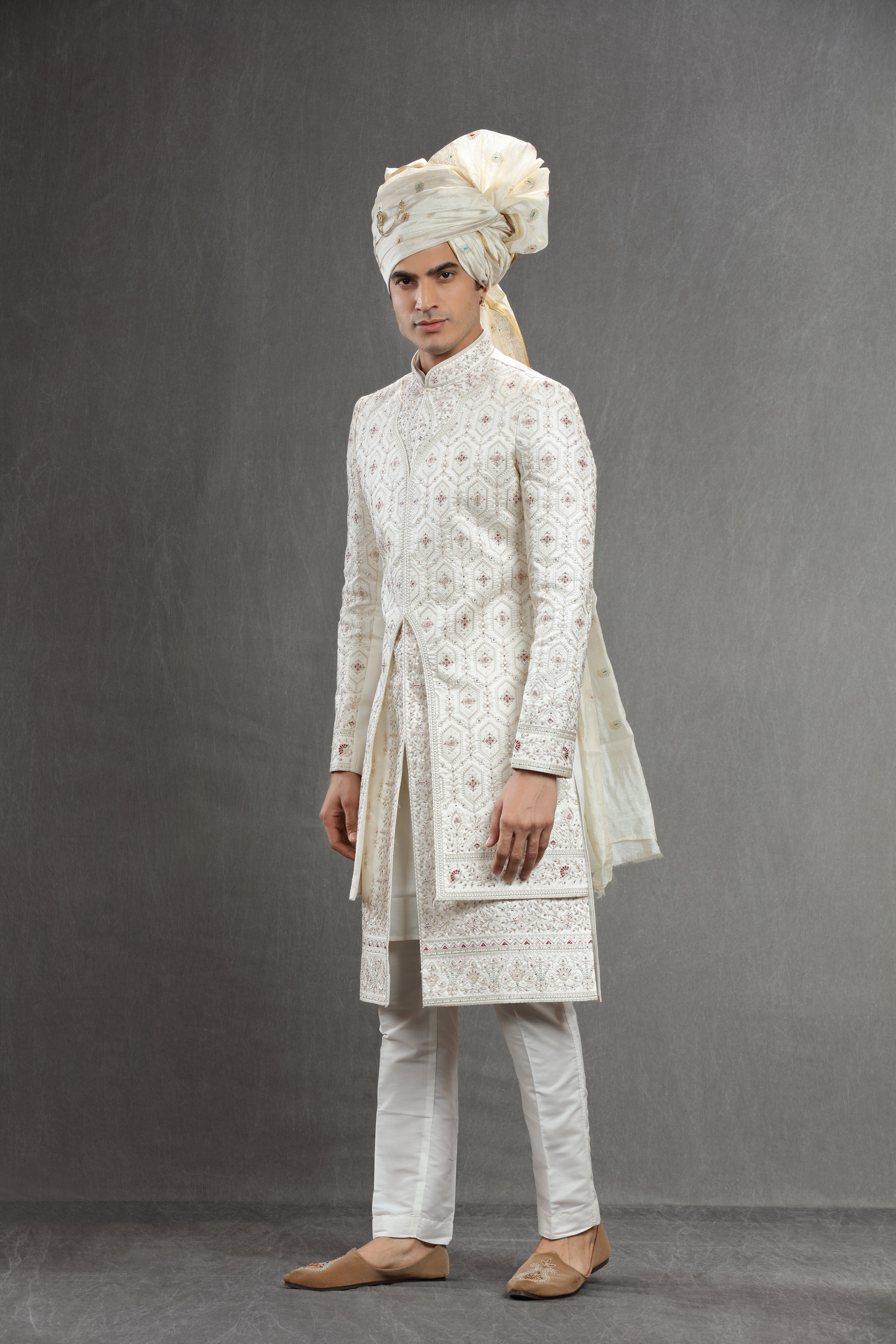 Ivory Silk embroierd indowestern set - Shreeman