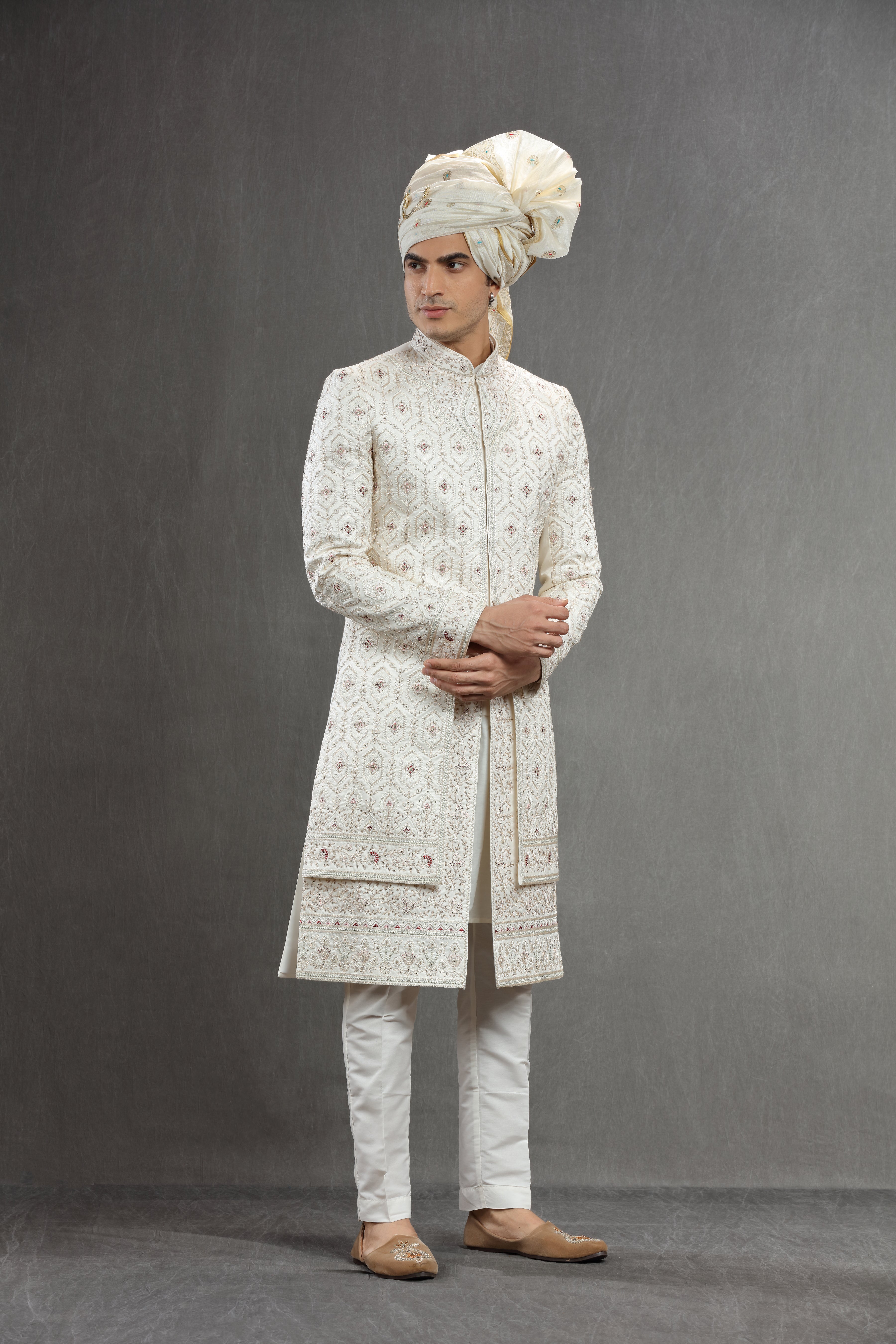 Ivory Silk embroierd indowestern set - Shreeman