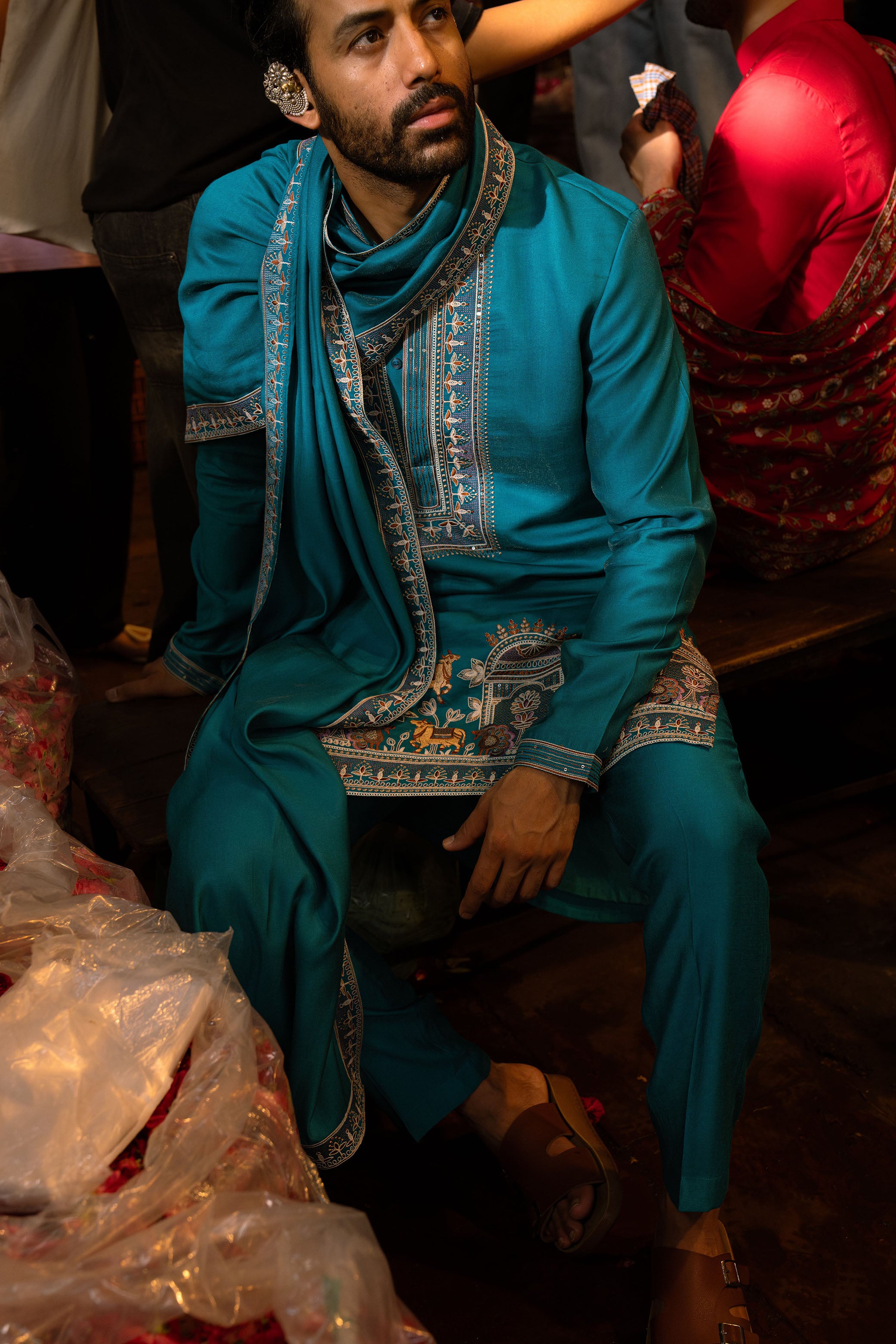 Firozi Blue Art Silk Kurta Set with Resham Embroidery Work