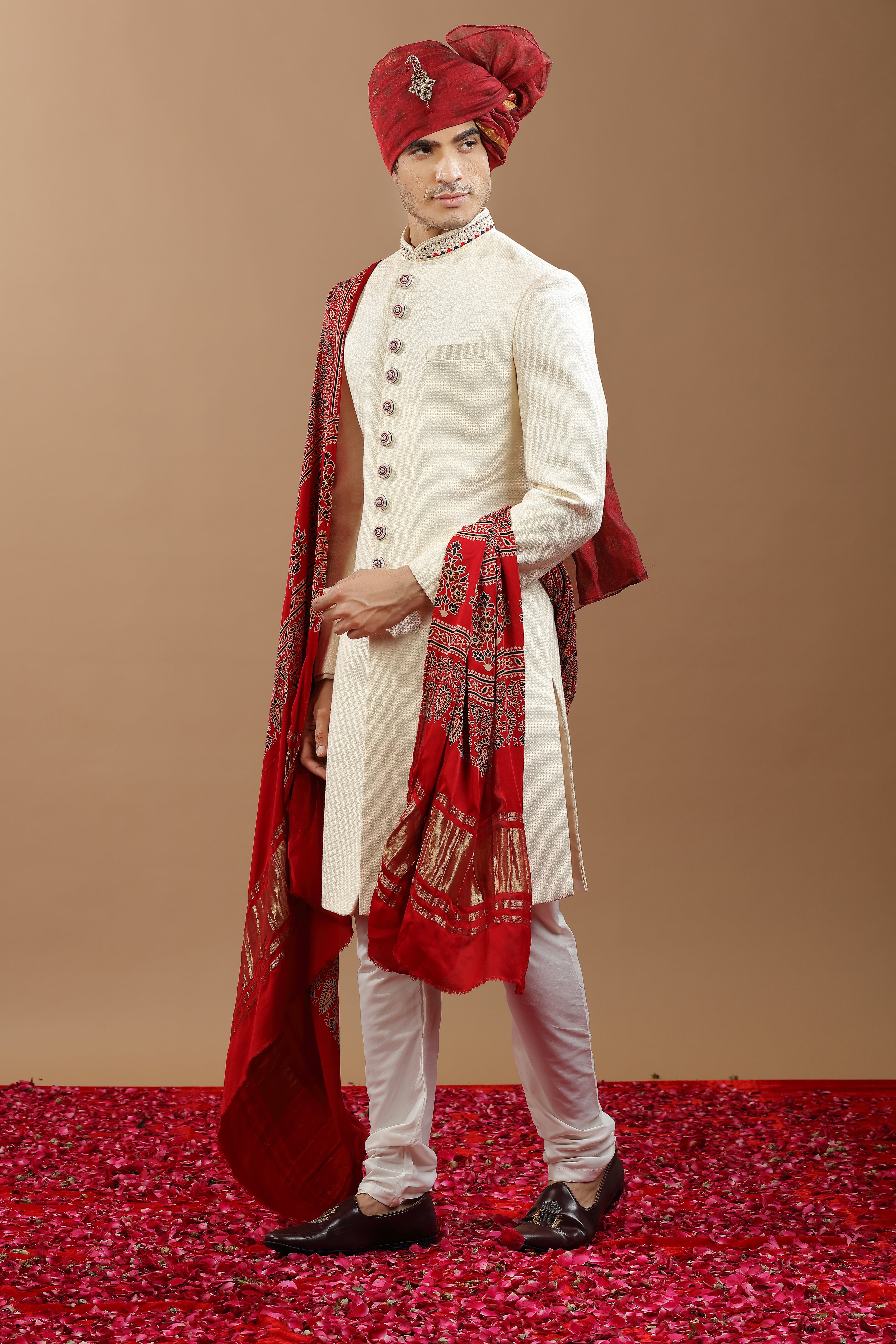 sherwani for men wedding