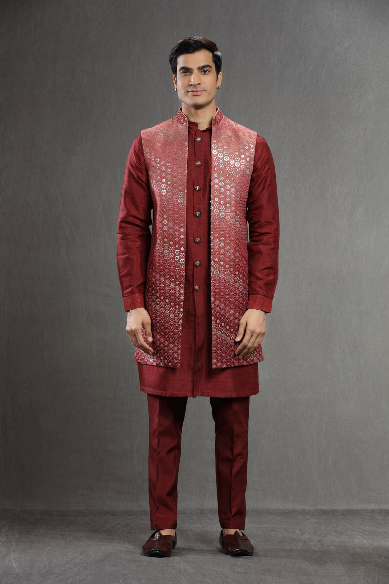 Red embroidered silk long jacket set