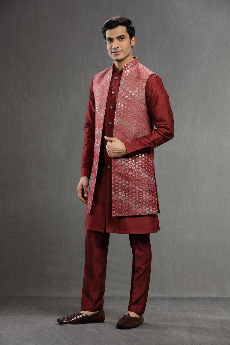 Red embroidered silk long jacket set