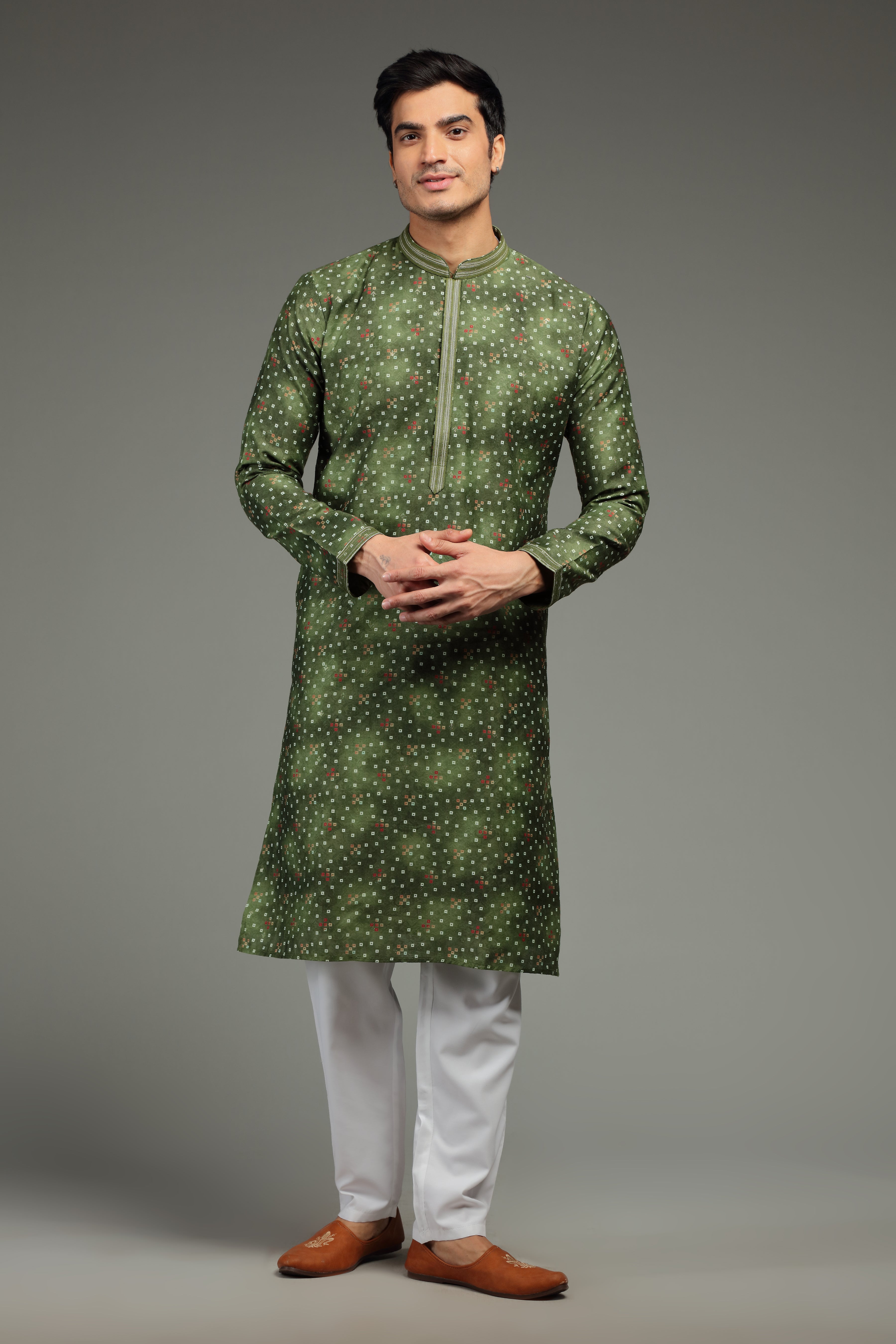 Dark Green Silk Kurta Set With Bandhani Print - Shreeman