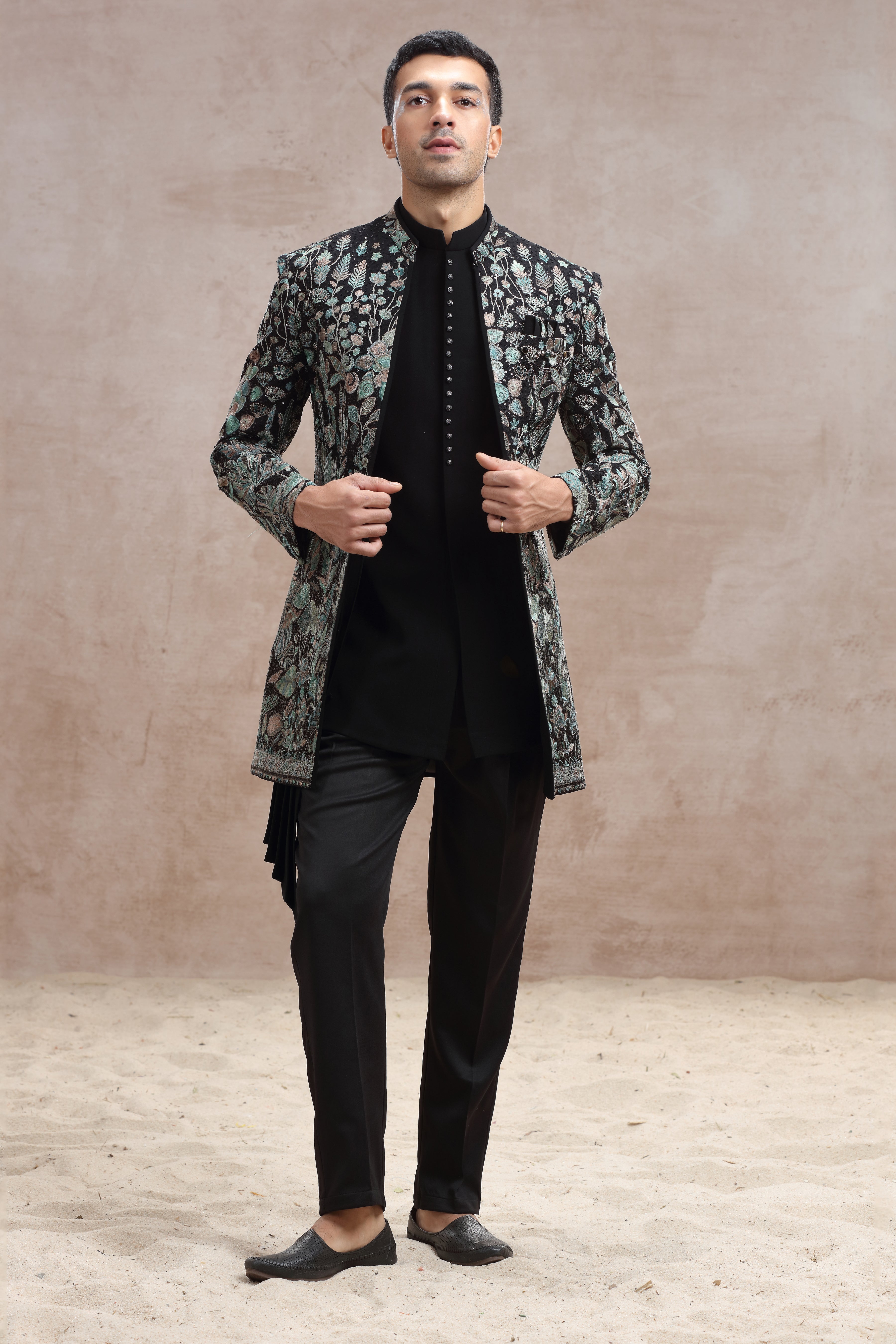 Buy Black Silk Indo Western Suit with Floral Thread Shreeman
