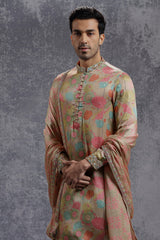 Peach Kurta with Sequins Embroidery