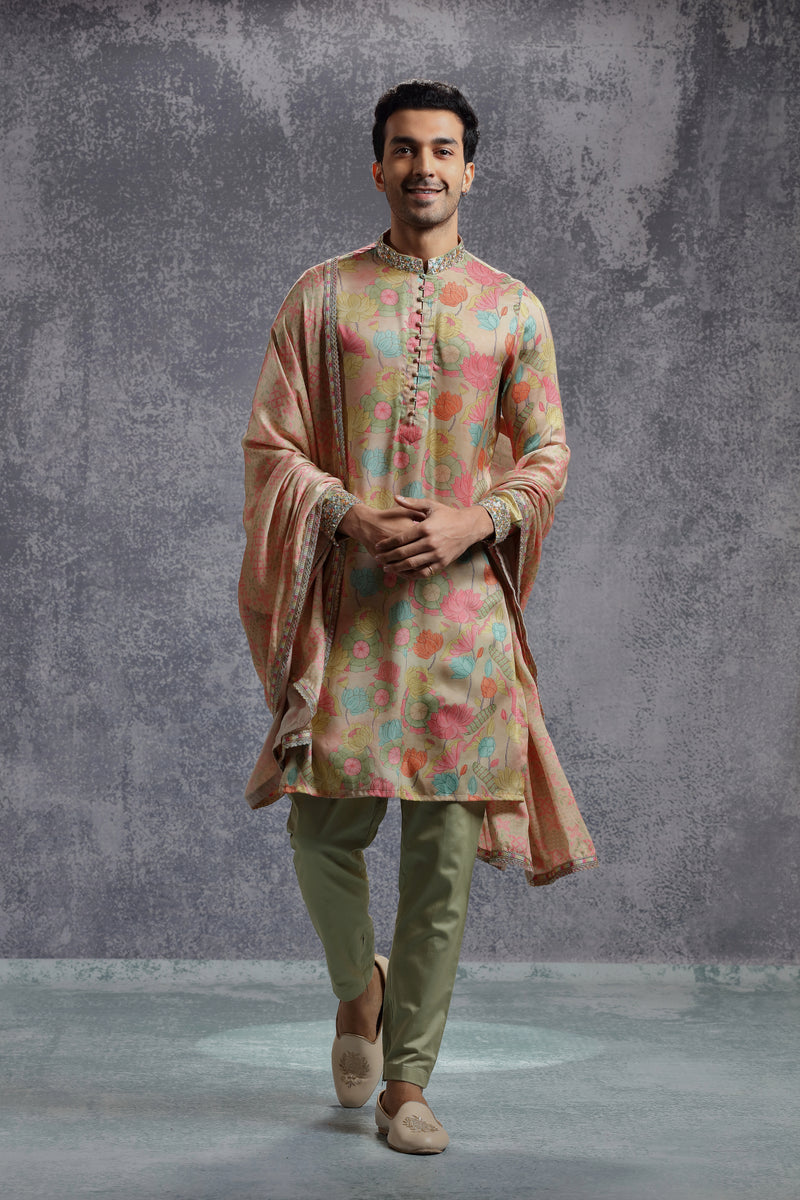 Peach Kurta with Sequins Embroidery