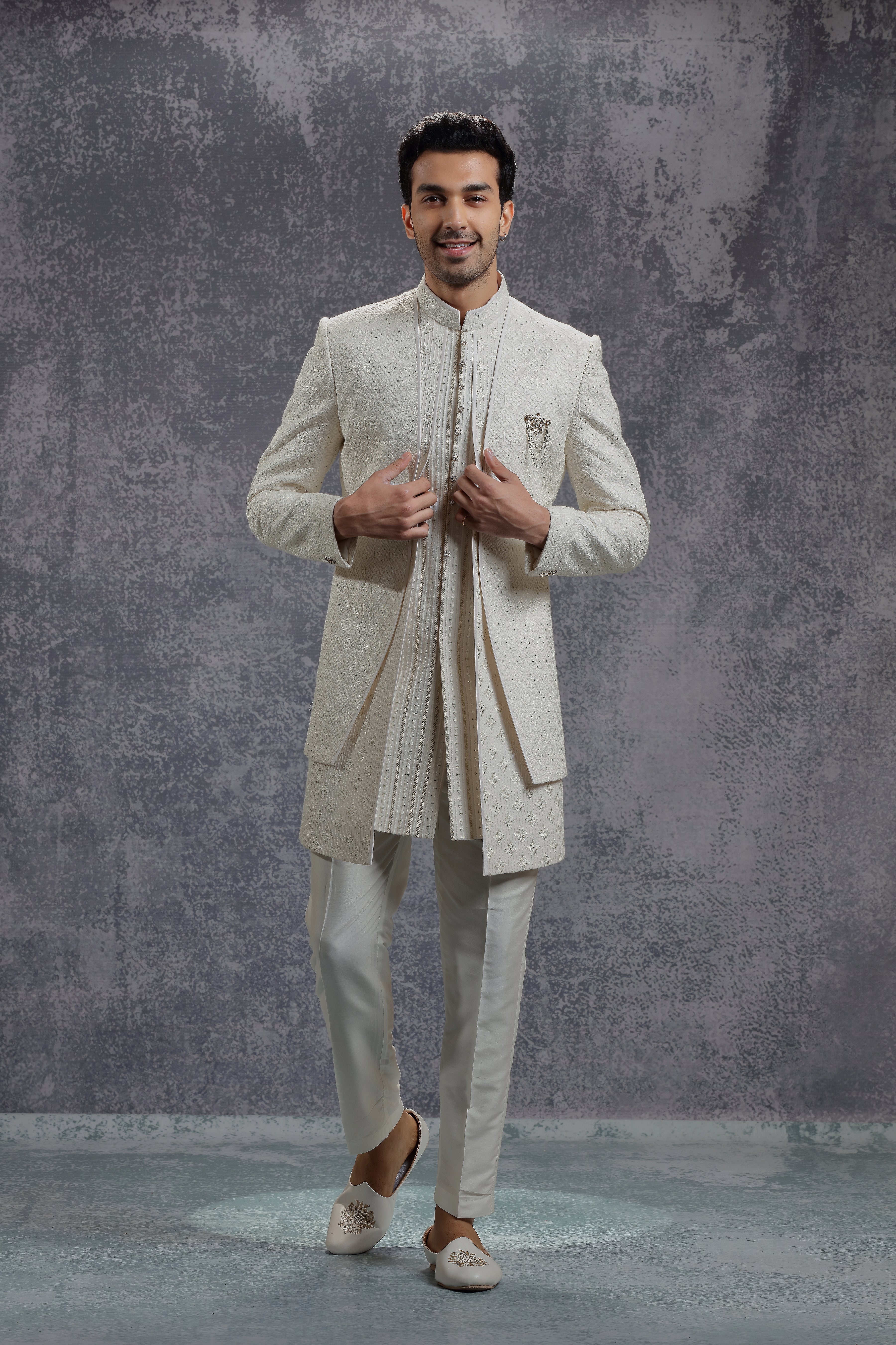 Indo western dresses with shoes Clearance