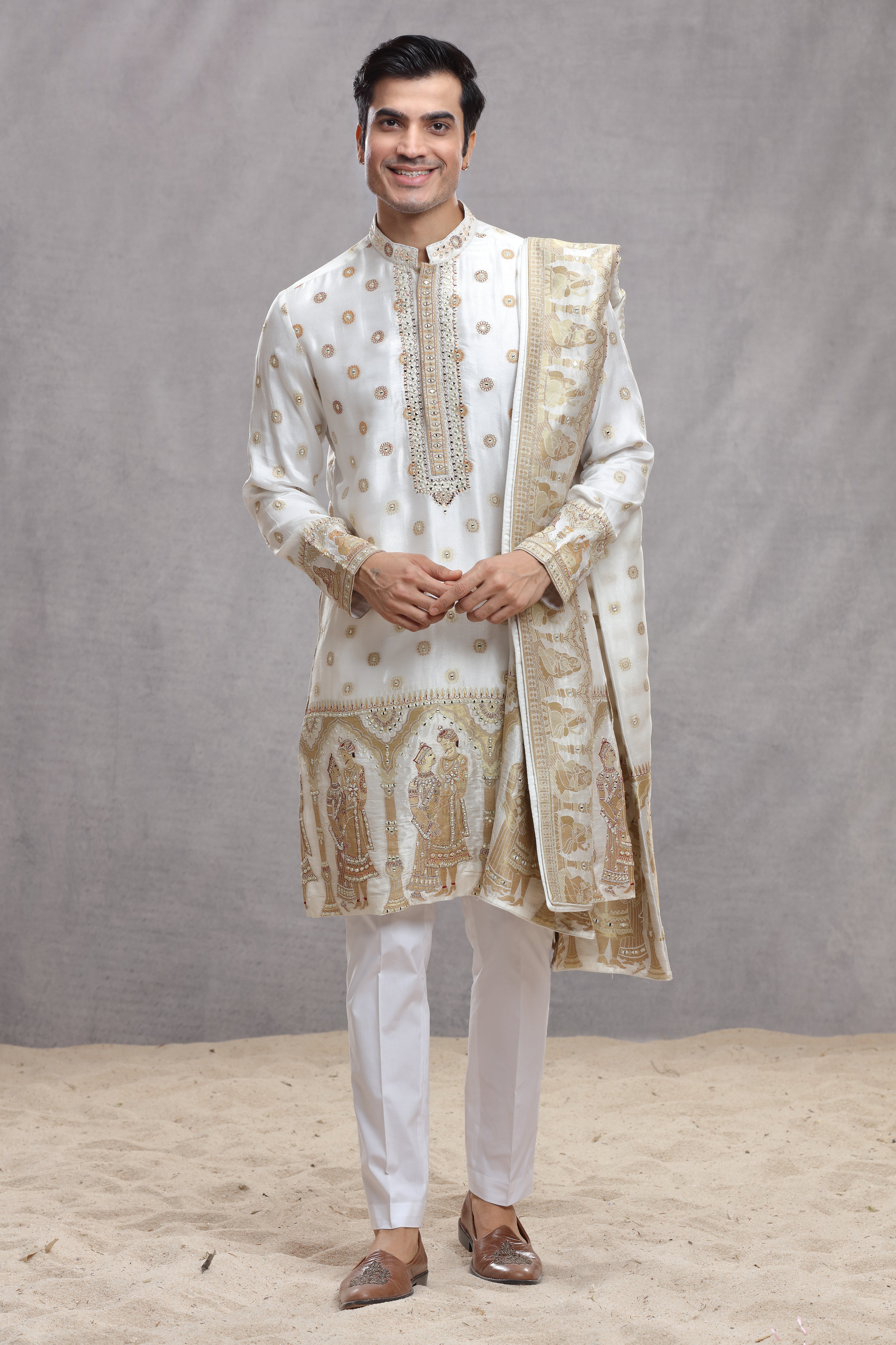 Ivory Silk Kurta with Human Figure Thread & Mirror Work