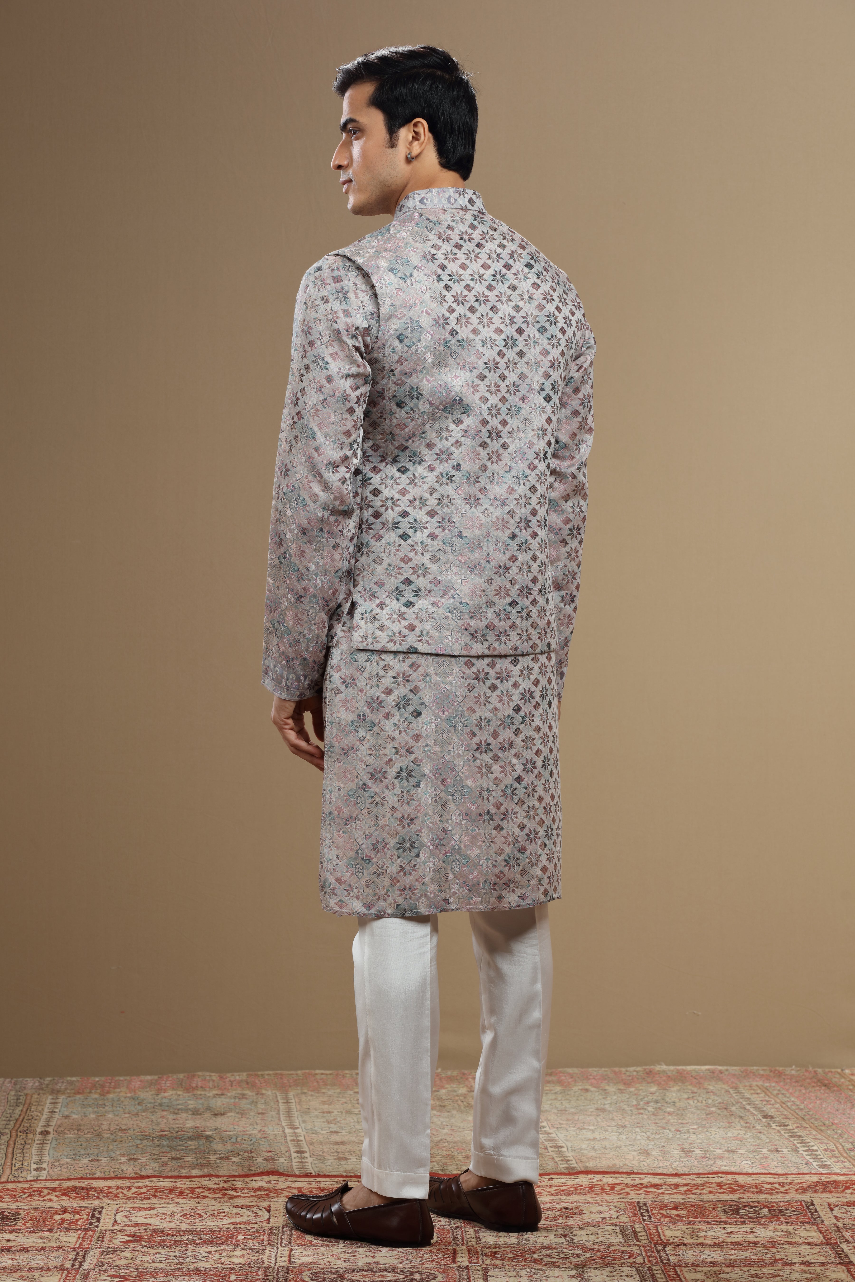 Grey Silk Dupatta Jacket Set With Geometric Motifs - Shreeman