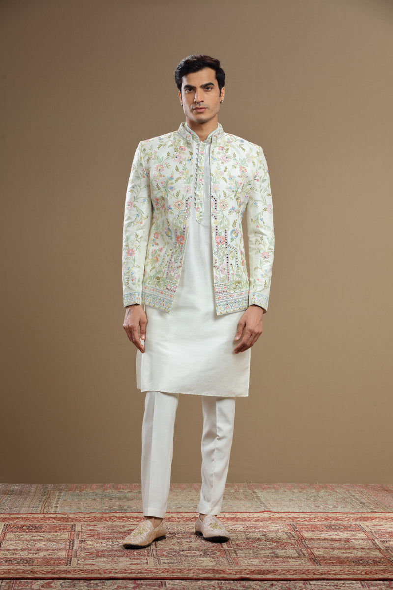 Ivory Silk jacket set in floral embroidery