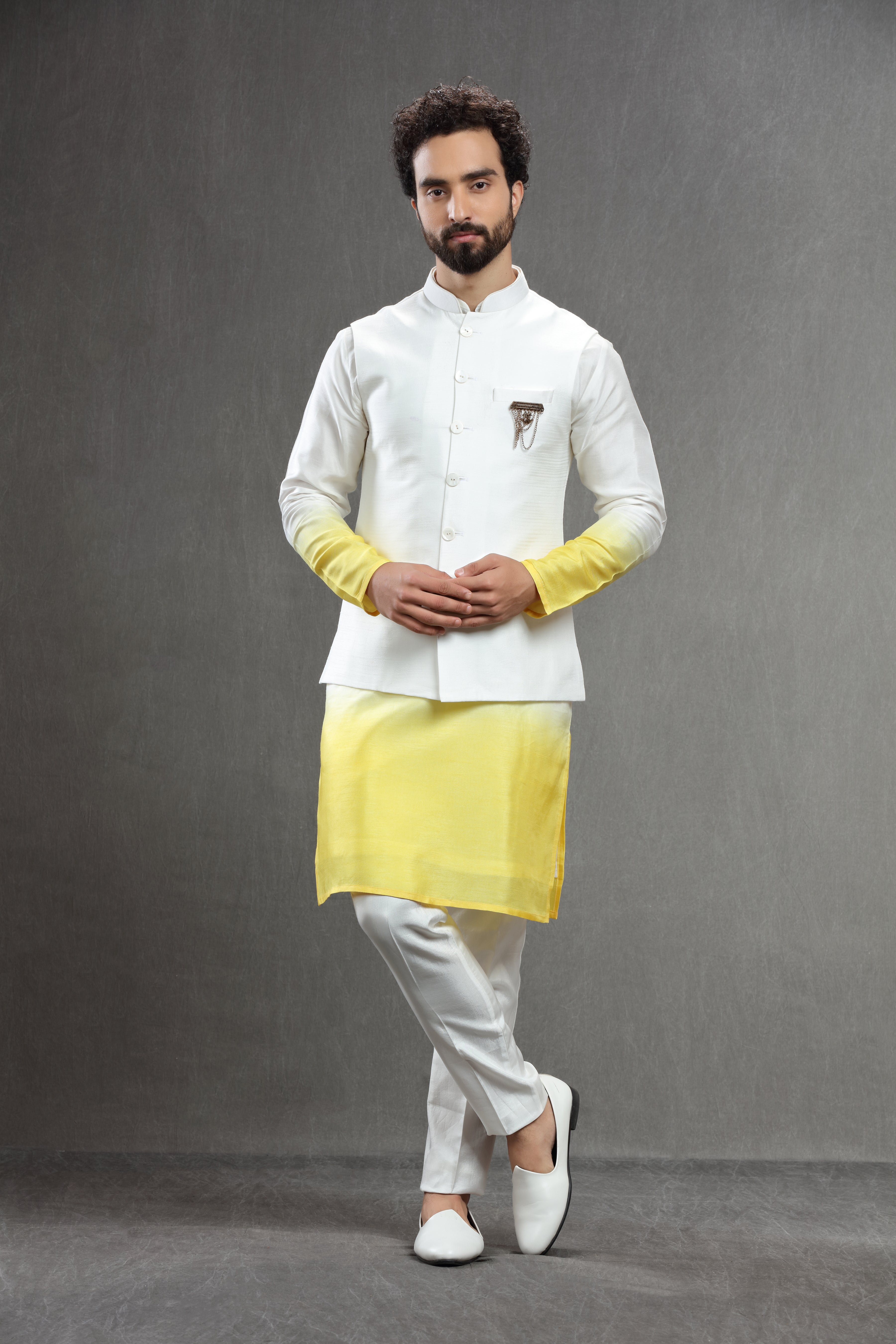 Grey Short Jacket With Kurta And Trouser | Wedding kurta for men, Indian  wedding clothes for men, Groom dress men