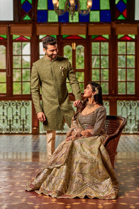Mehendi Outfits
