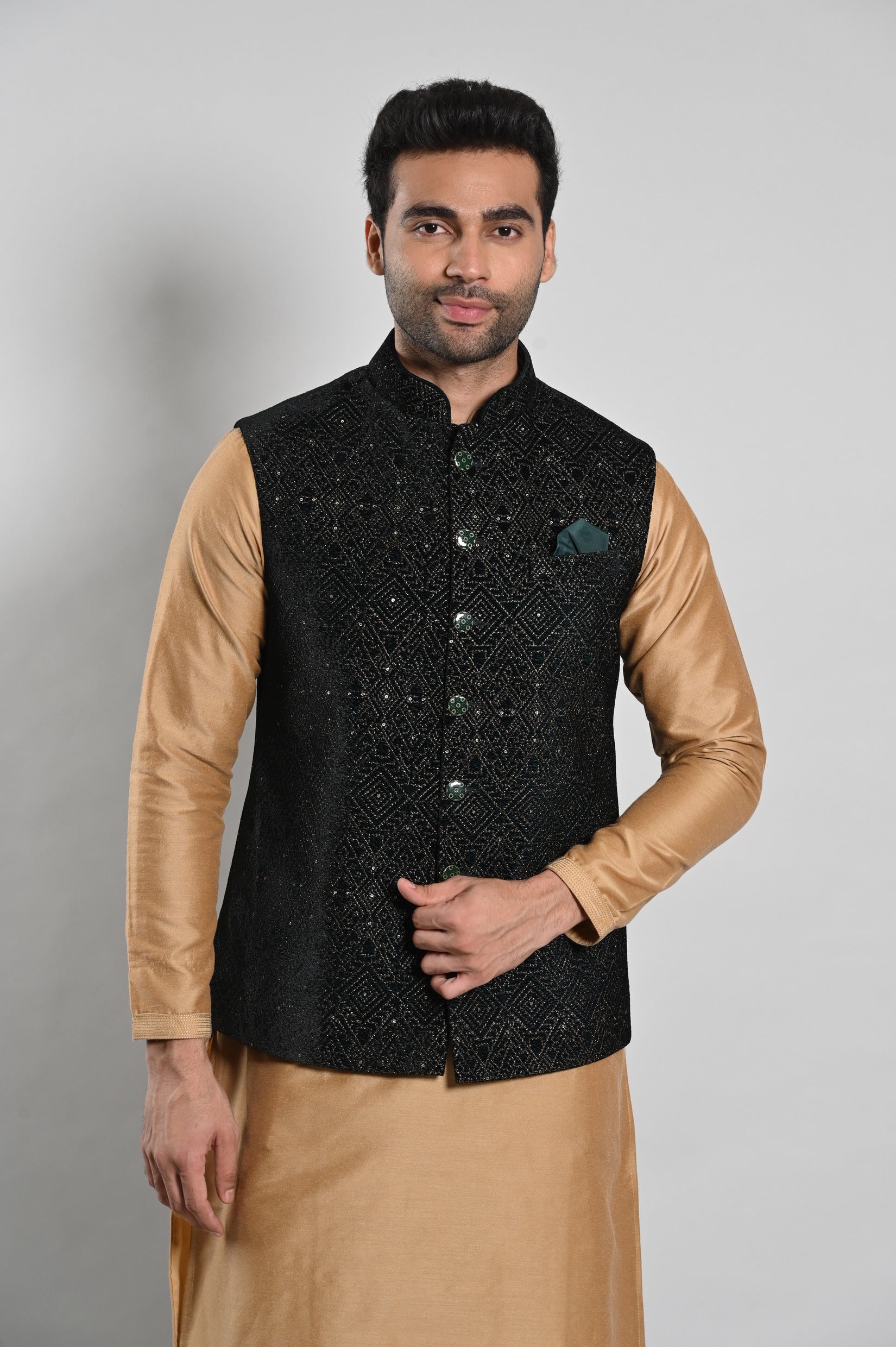 Kurta Jacket Set #indian #men #fashion #koti #indianmenfashionkoti |  Wedding outfit men, Wedding dresses men indian, Indian wedding clothes for  men