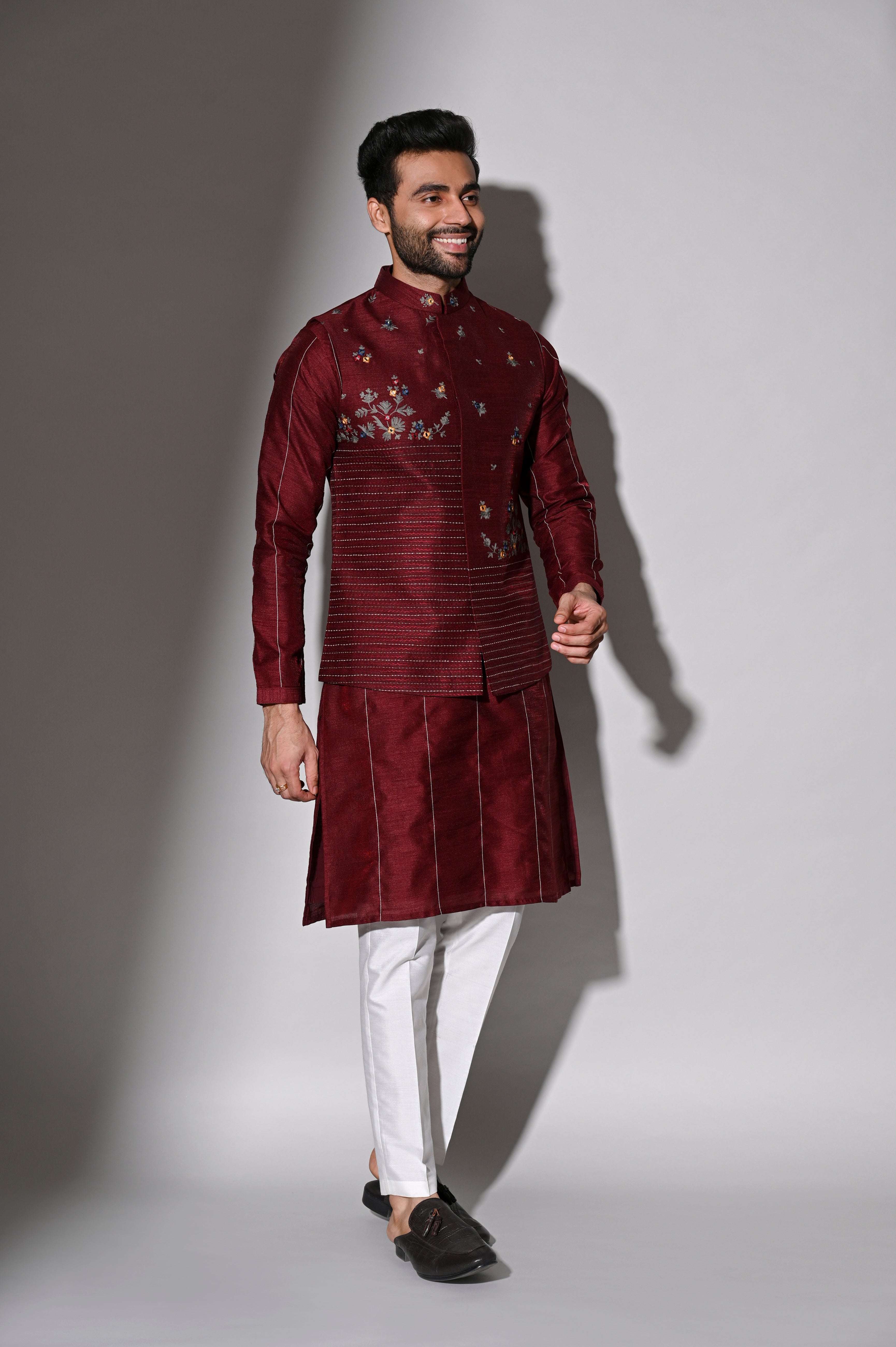 Great Value Maroon Kurta Pajama with Jacket – Saree Ghor Charlotte